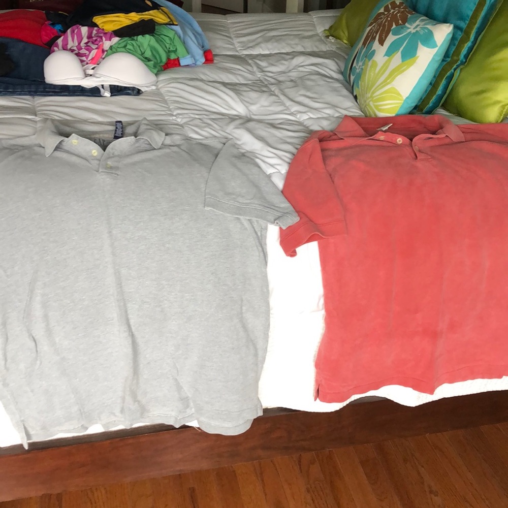 Two GAP pique three button polo short sleeve shirt